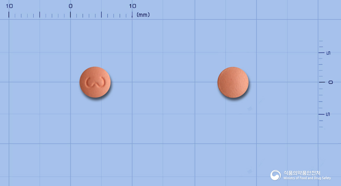 세로아핀정25mg(쿠에티아핀푸마르산염) 제품 이미지